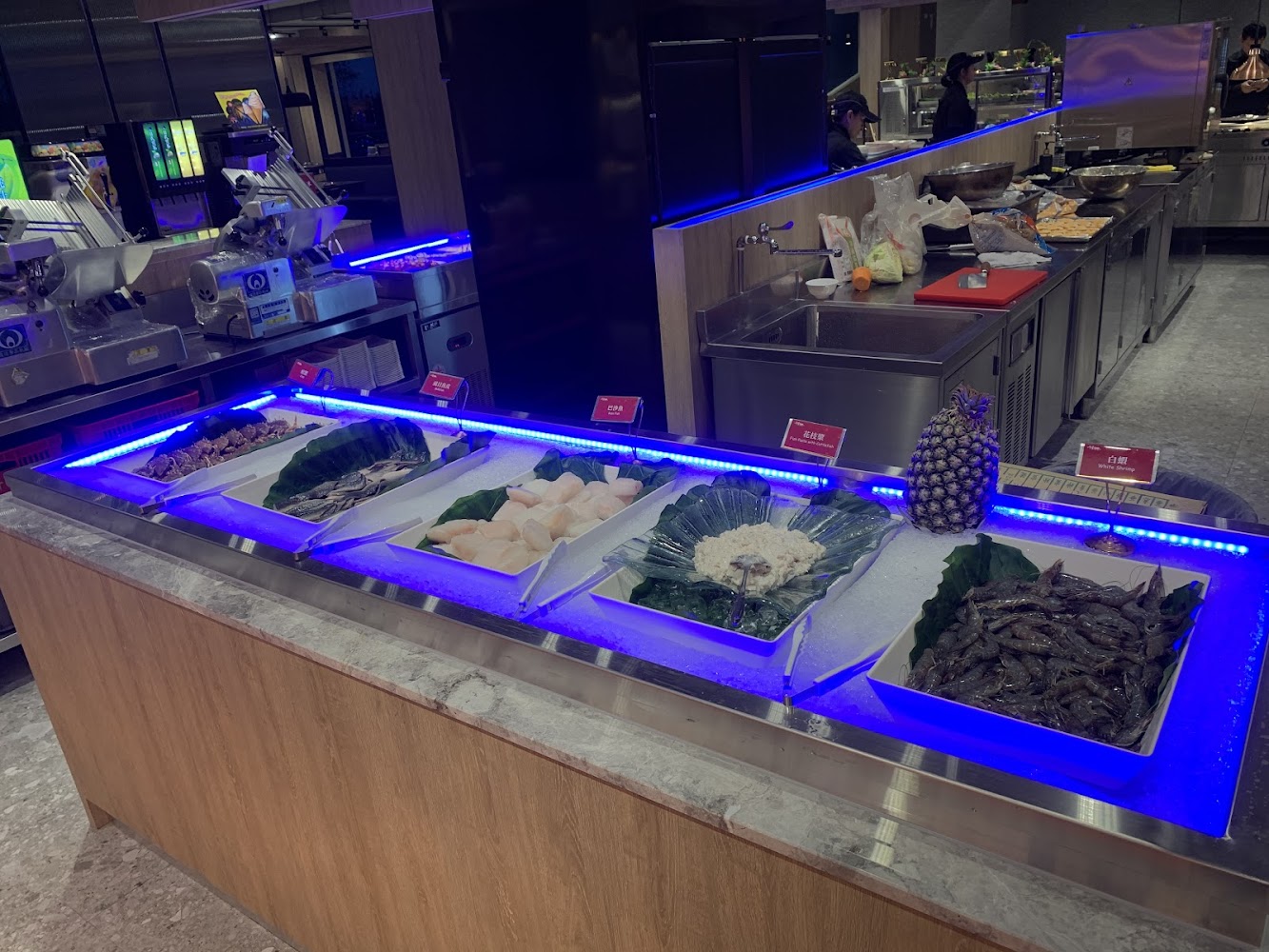 千葉火鍋淡水尊爵館海鮮自助區