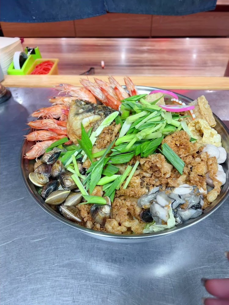 豐盛海鮮麵