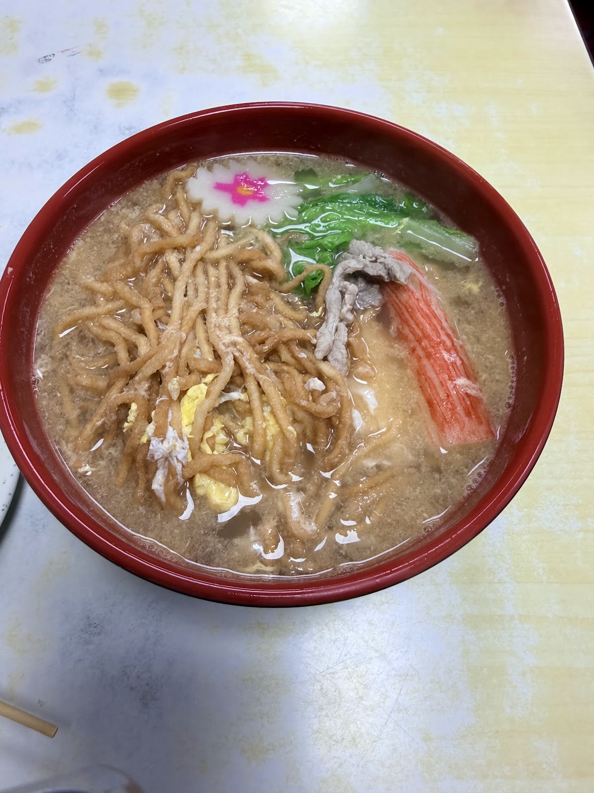 阿麗鍋燒意麵 豪華版蟹肉棒魚板鮮蝦紅碗