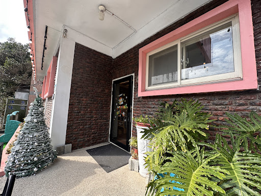 普羅旺斯海岸咖啡餐點與室內氛圍