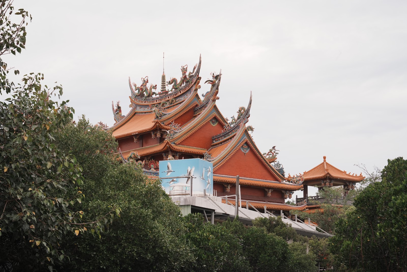 四草大眾廟全景 台南安南區傳統閩南廟宇建築
