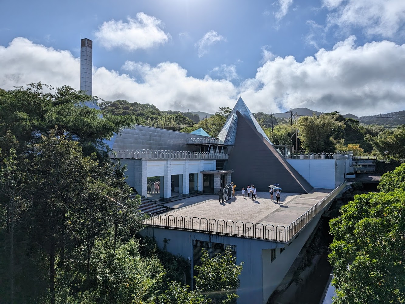 朱銘美術館金字塔造型建築