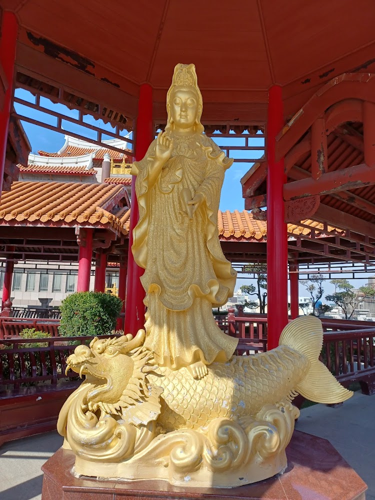 北港朝天宮媽祖文化大樓觀音雕像