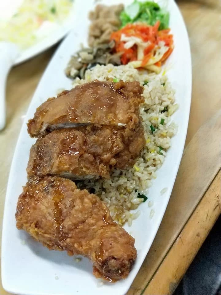 翊芳小館炸雞腿餐