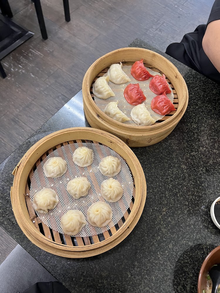 聚圓上海點心總匯蒸籠點心