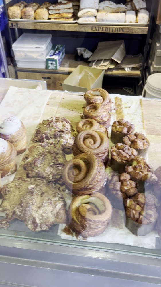 Purebread Bakery 麵包櫃