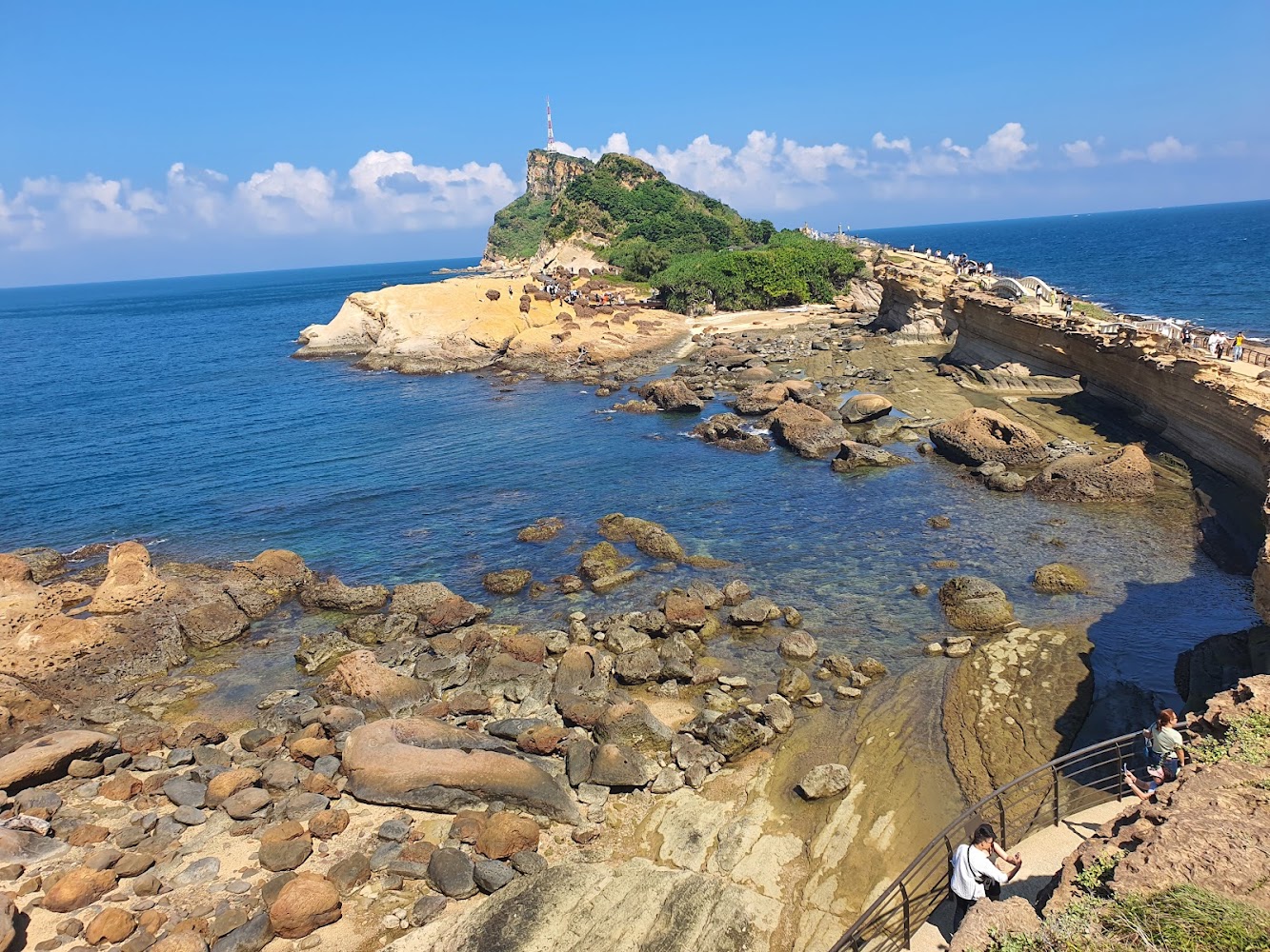 野柳海岸岩石海景步道