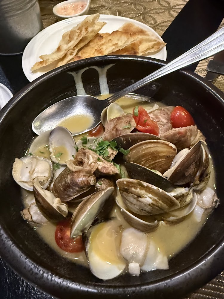 波特廚房餐酒館海鮮湯與烤餅