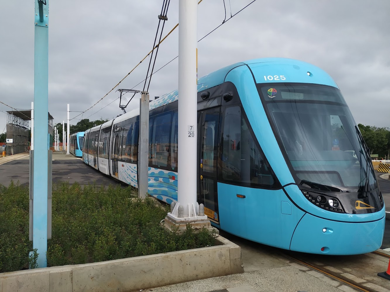 淡海輕軌列車與機廠周邊軌道