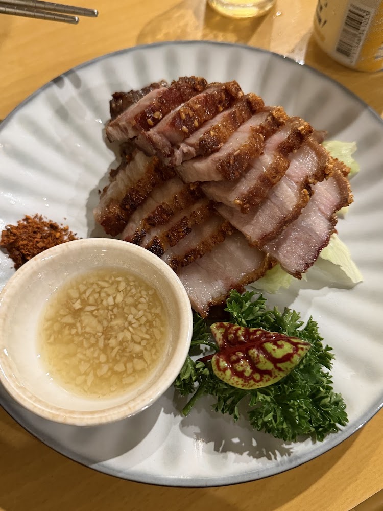 石川制研脆皮豬肉料理