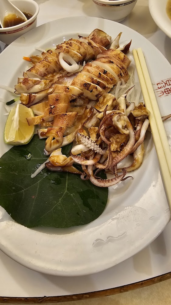 東昇餐廳烤花枝料理