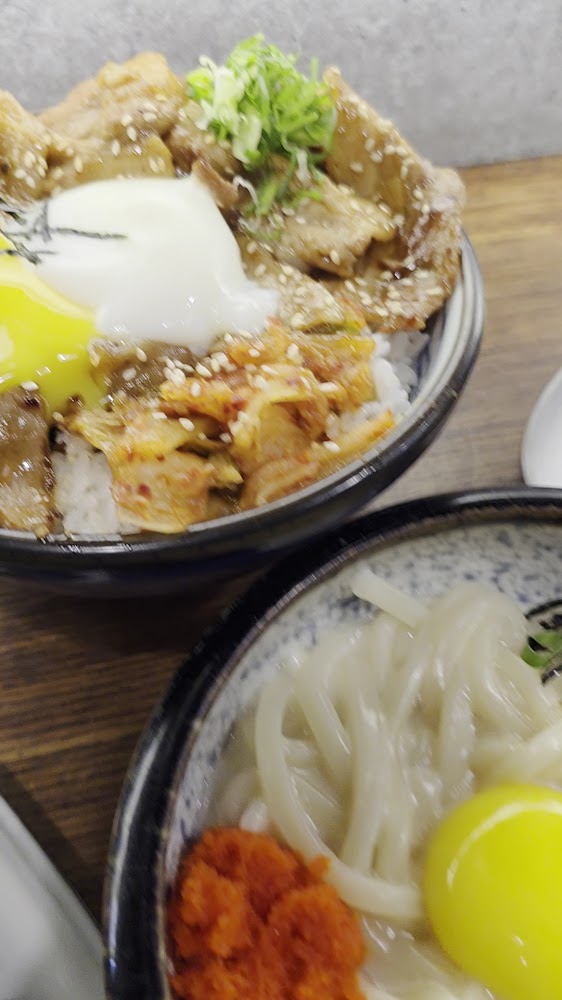 夜葉食堂牛肉丼與烏龍麵套餐