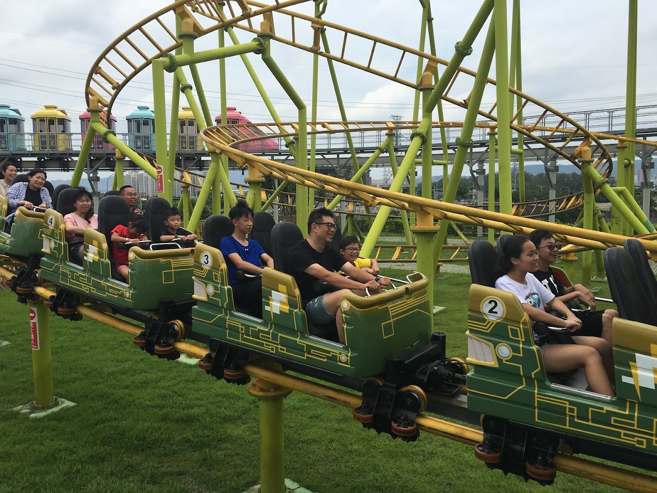 魔法星際飛車遊玩畫面