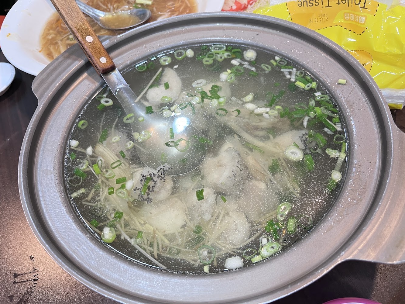 東港大鵬灣珍珍海鮮魚湯