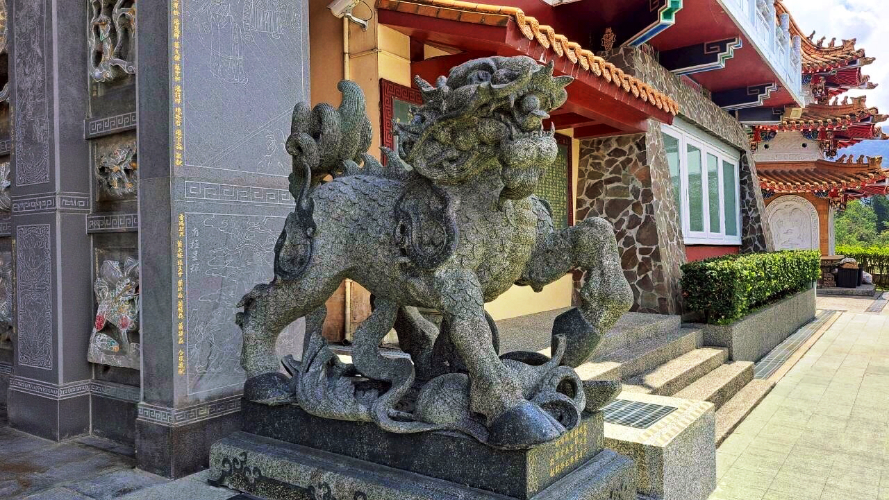文武廟石獅守護神雕塑特寫