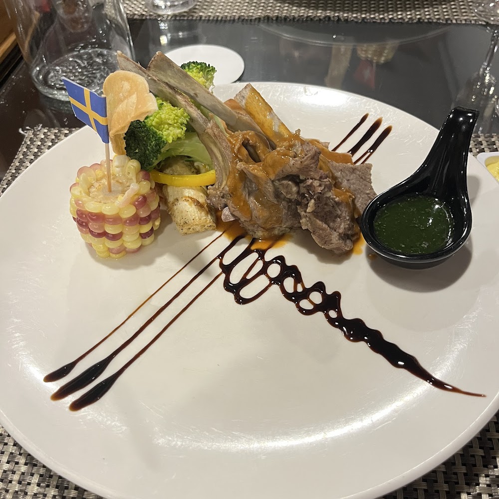 雪霸休閒農場雲霧西餐廳羊排料理