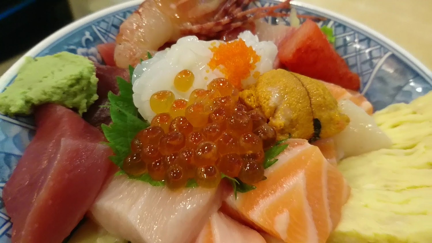 美觀園日本料理海鮮丼