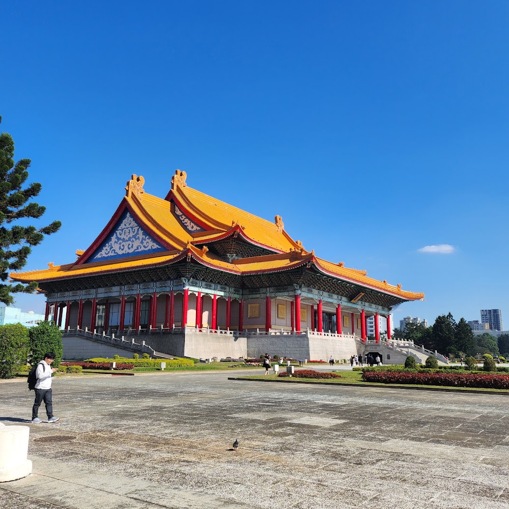 大型傳統建築與廣場
