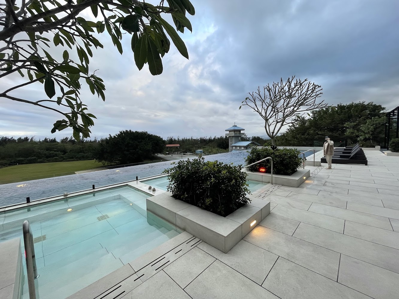 煙波大飯店花蓮太魯閣沁海館戶外泳池