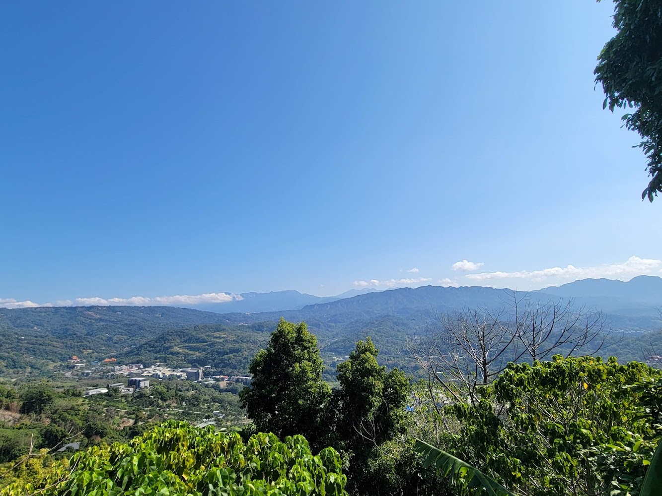 大坑風景區山景與藍天
