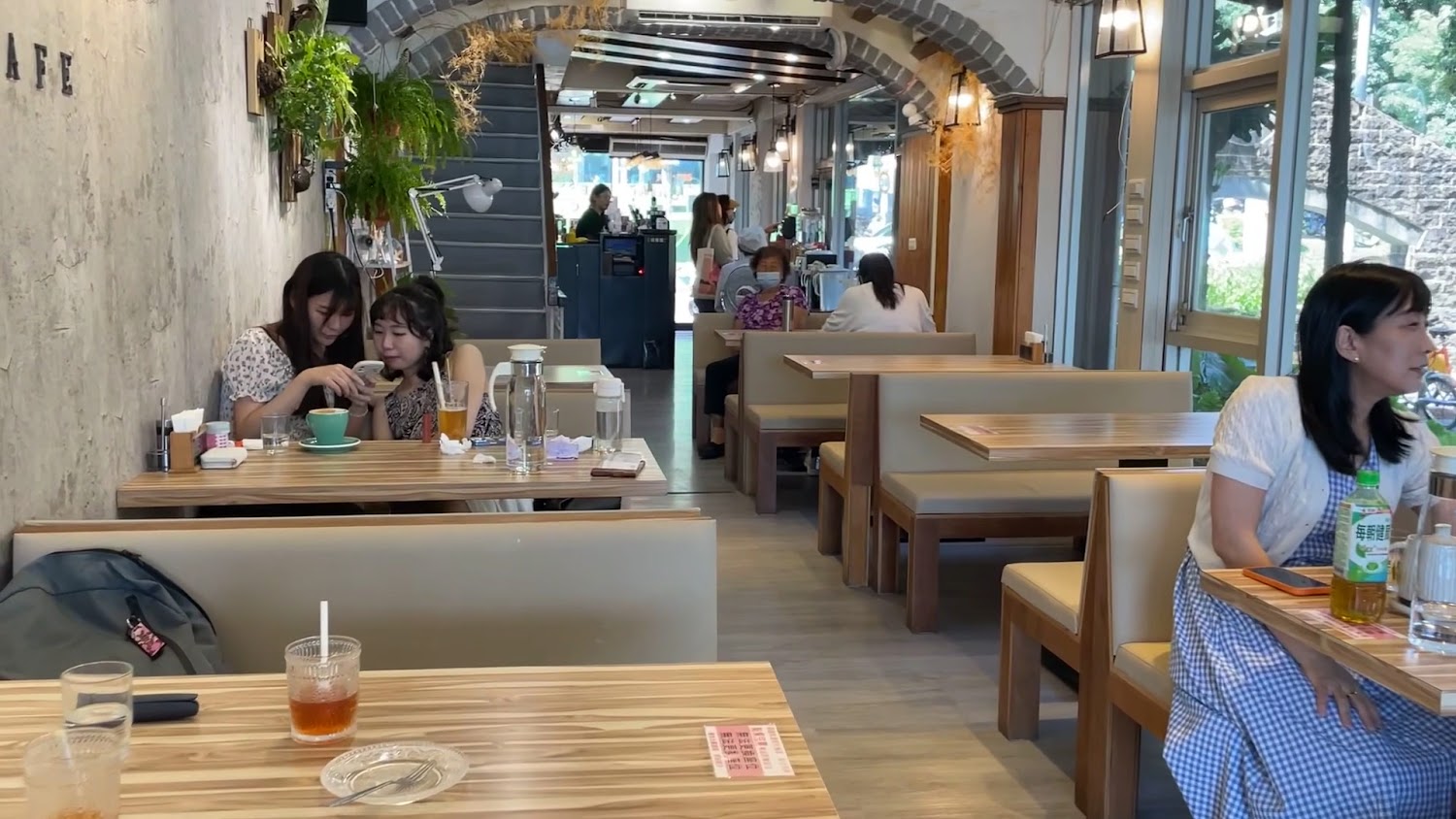 Pescador Cafe 漁夫先生溫馨內用環境