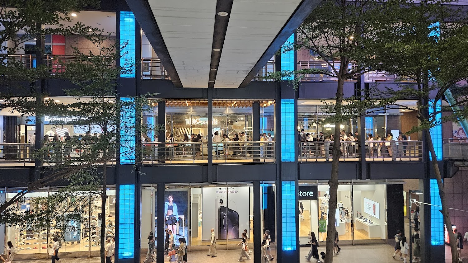 新光三越台北信義新天地A11外觀