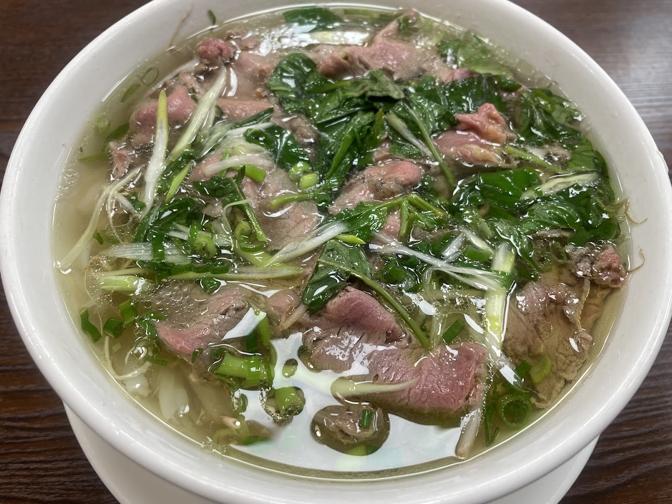 PHO25 牛肉河粉清澈湯頭