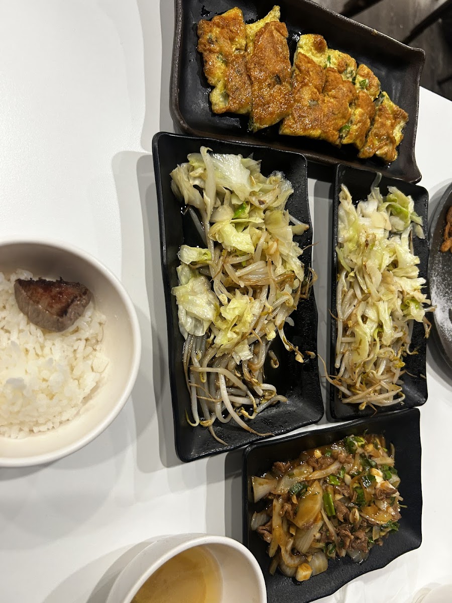 墨手鐵板燒 高雄岡山 高麗菜豆芽菜鐵板熱炒