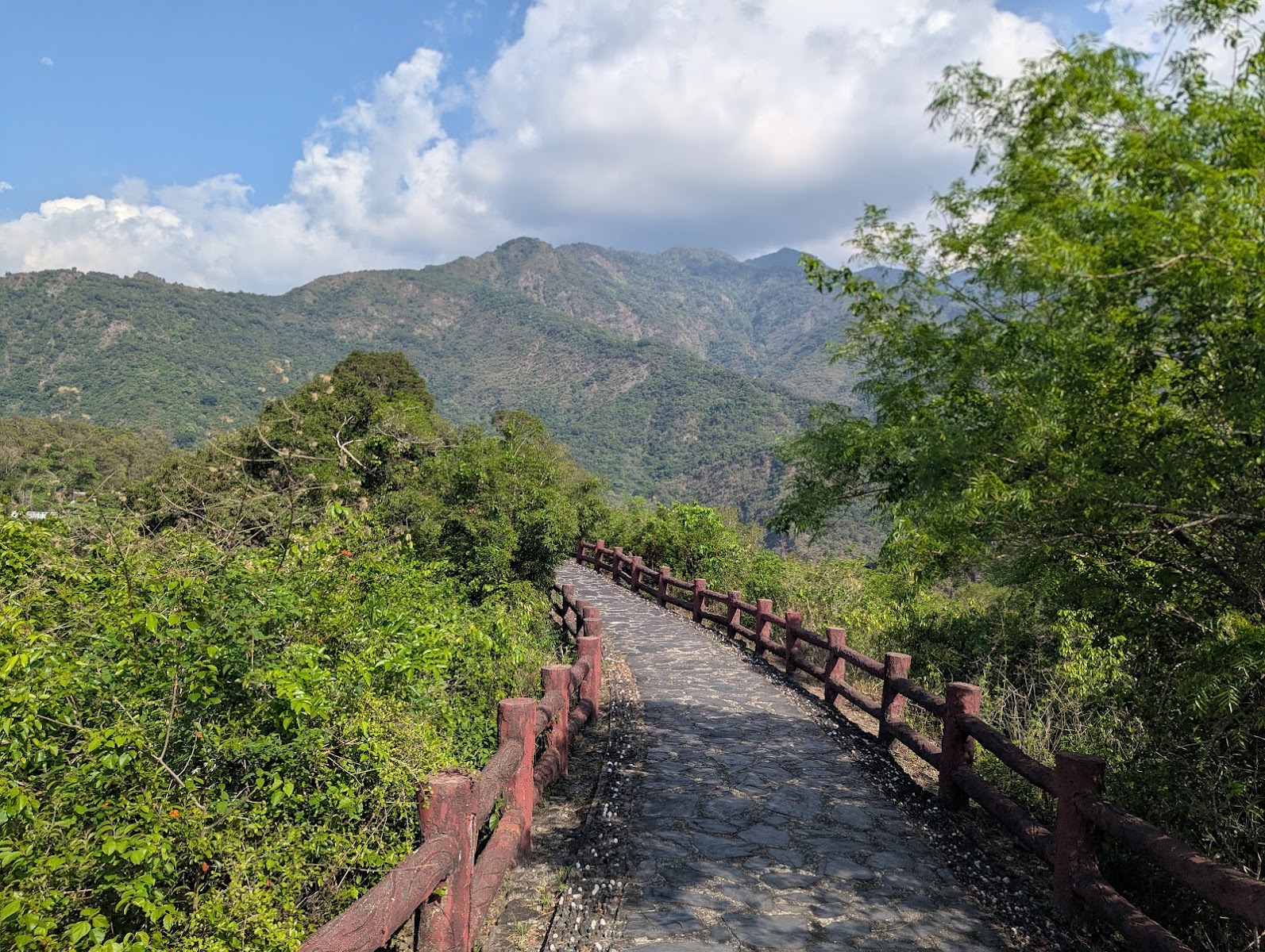 茂林峽谷景觀 高雄茂林一日遊