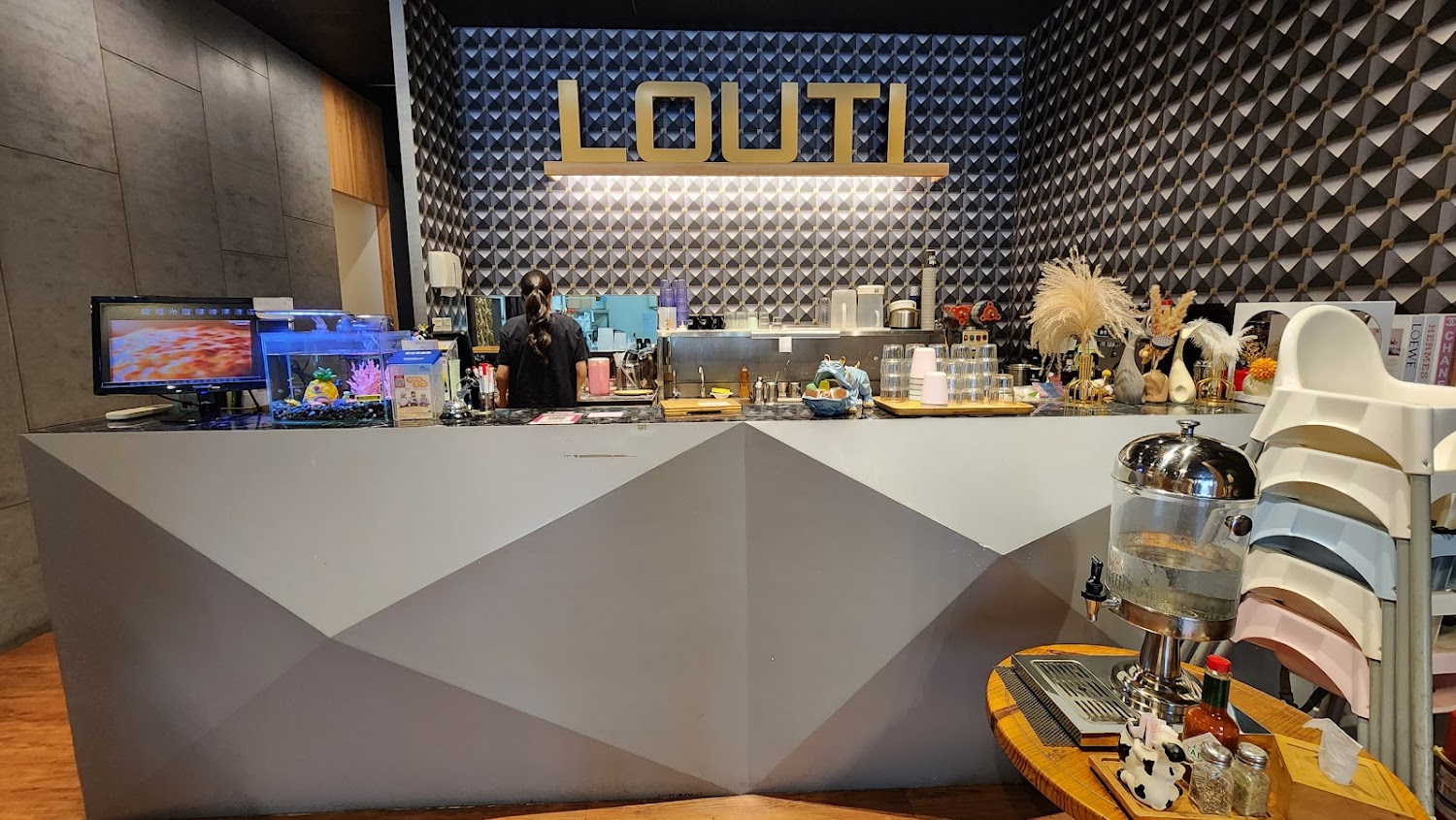 樓梯Louti櫃台與品牌空間