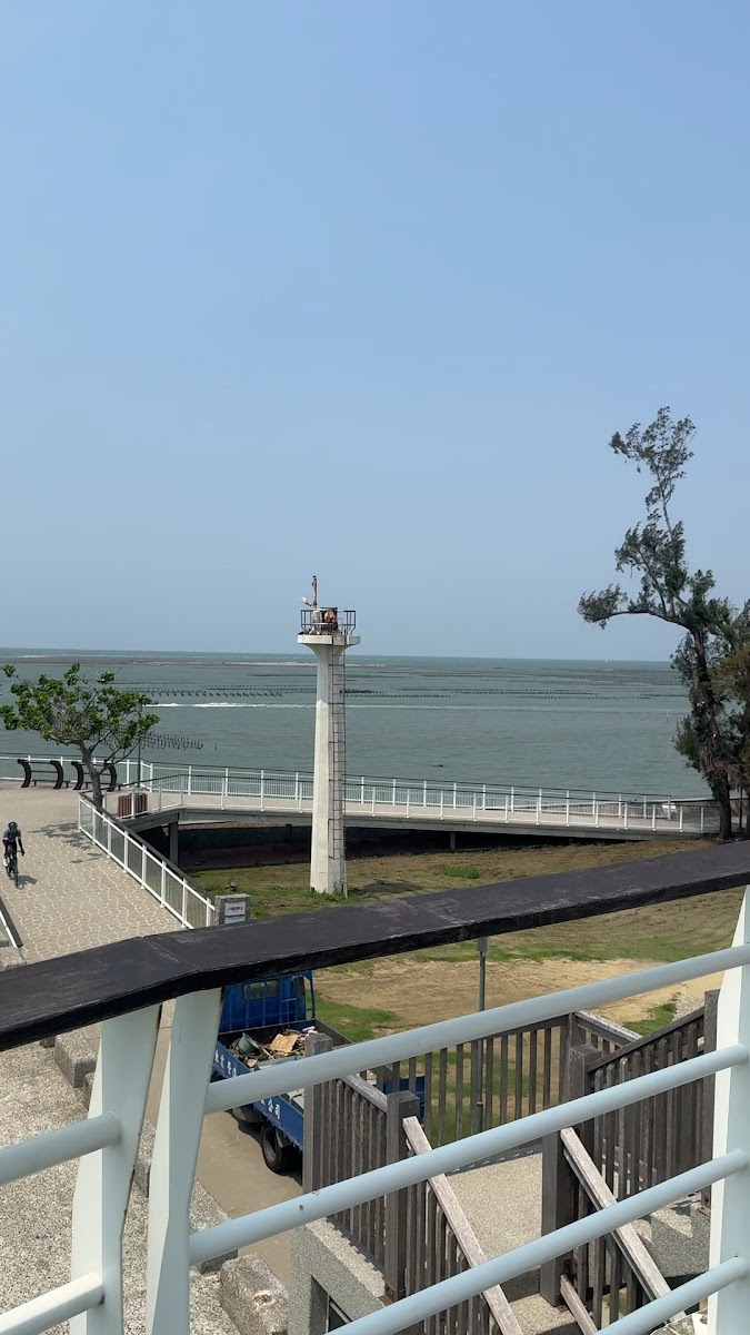 東石漁人碼頭大船入港景觀台海面遠眺