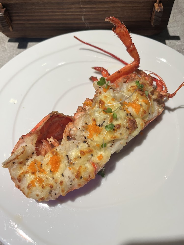 元立食堂焗烤龍蝦料理