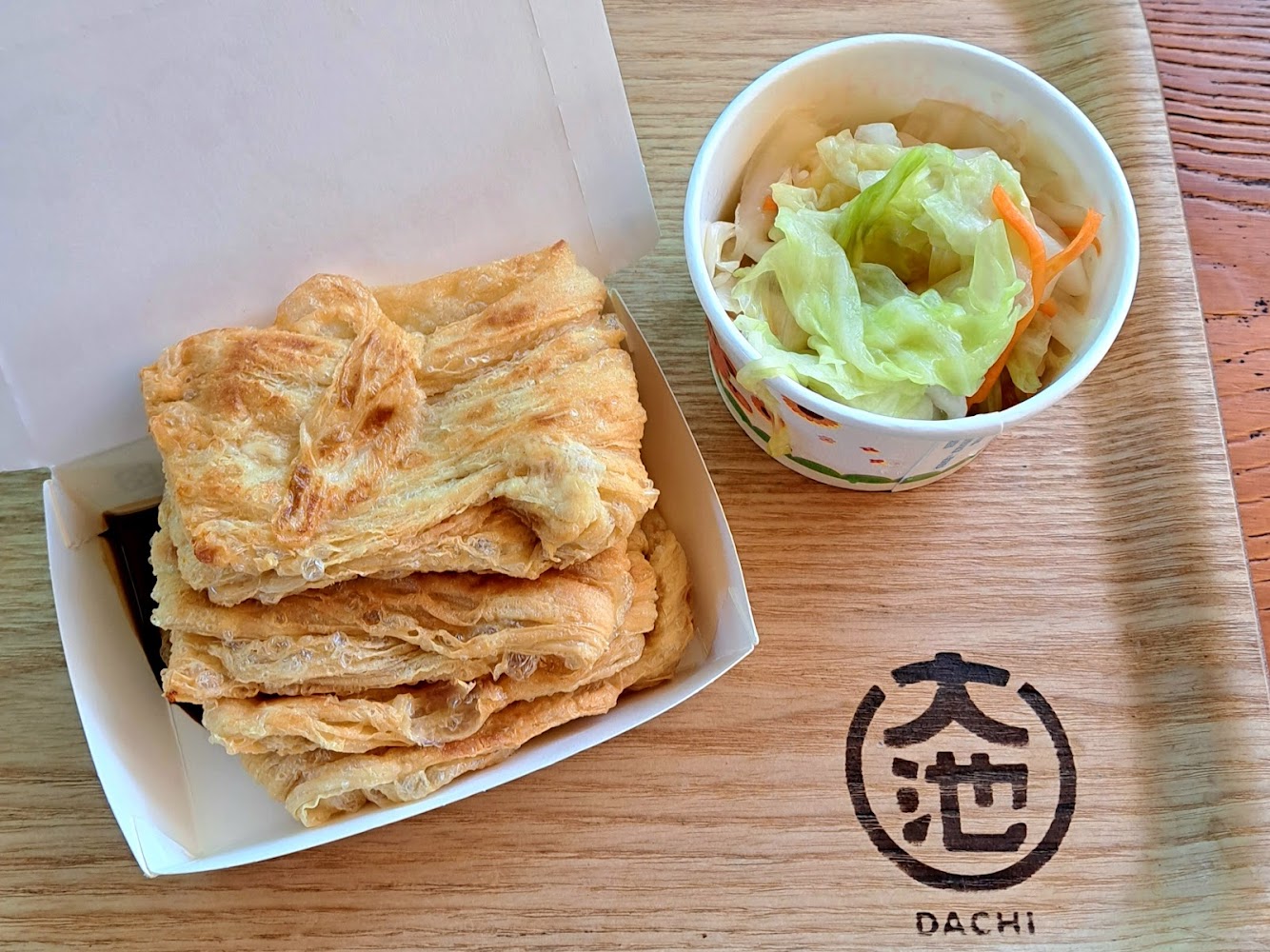 大池豆皮店炸豆皮與高麗菜