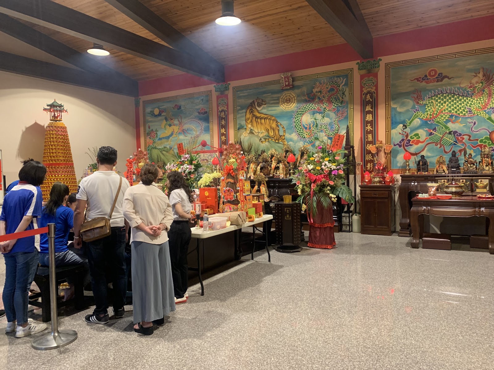 彰化武德殿入口唐破風與木門