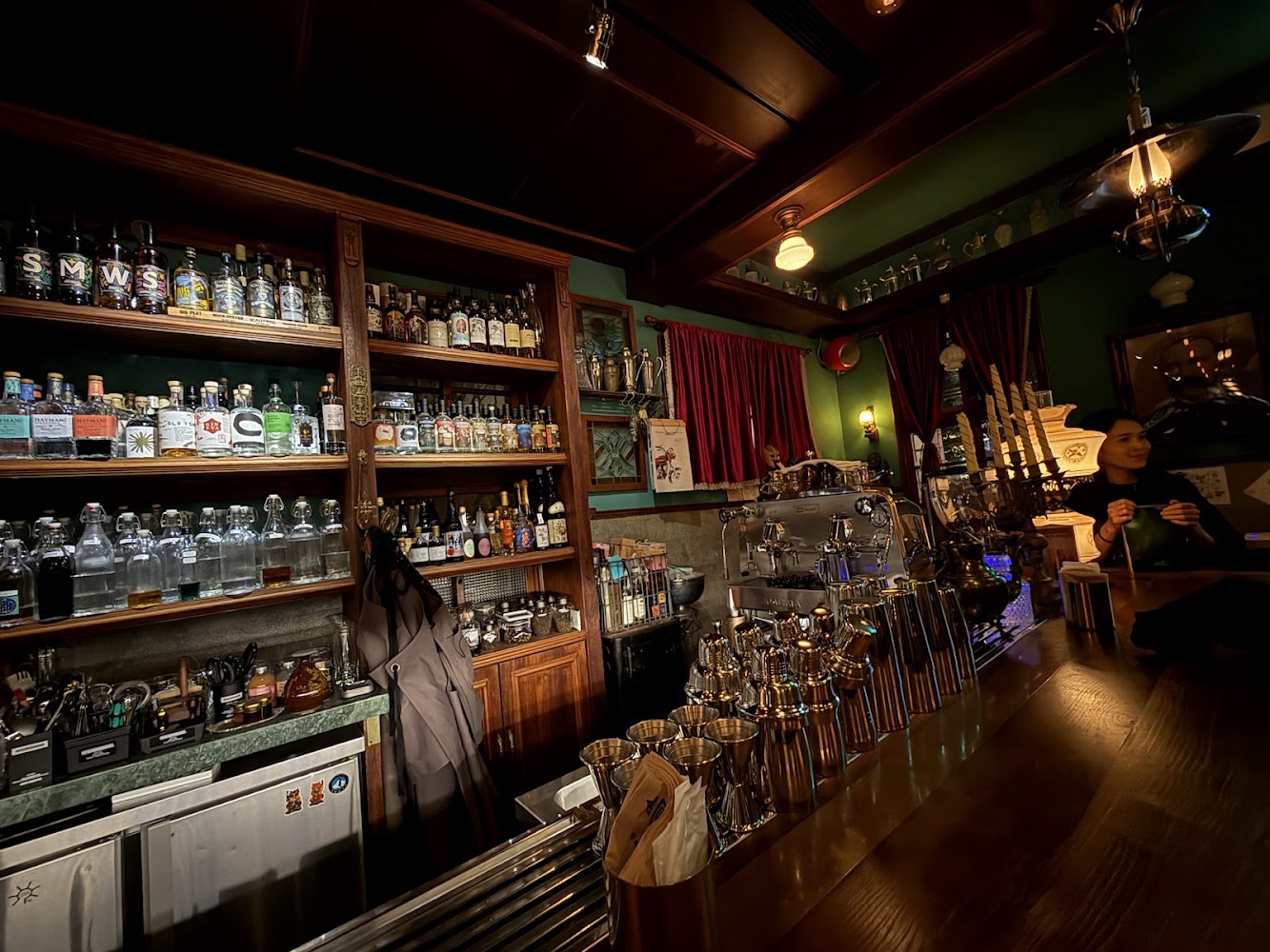 Bar Home 復古吧台空間