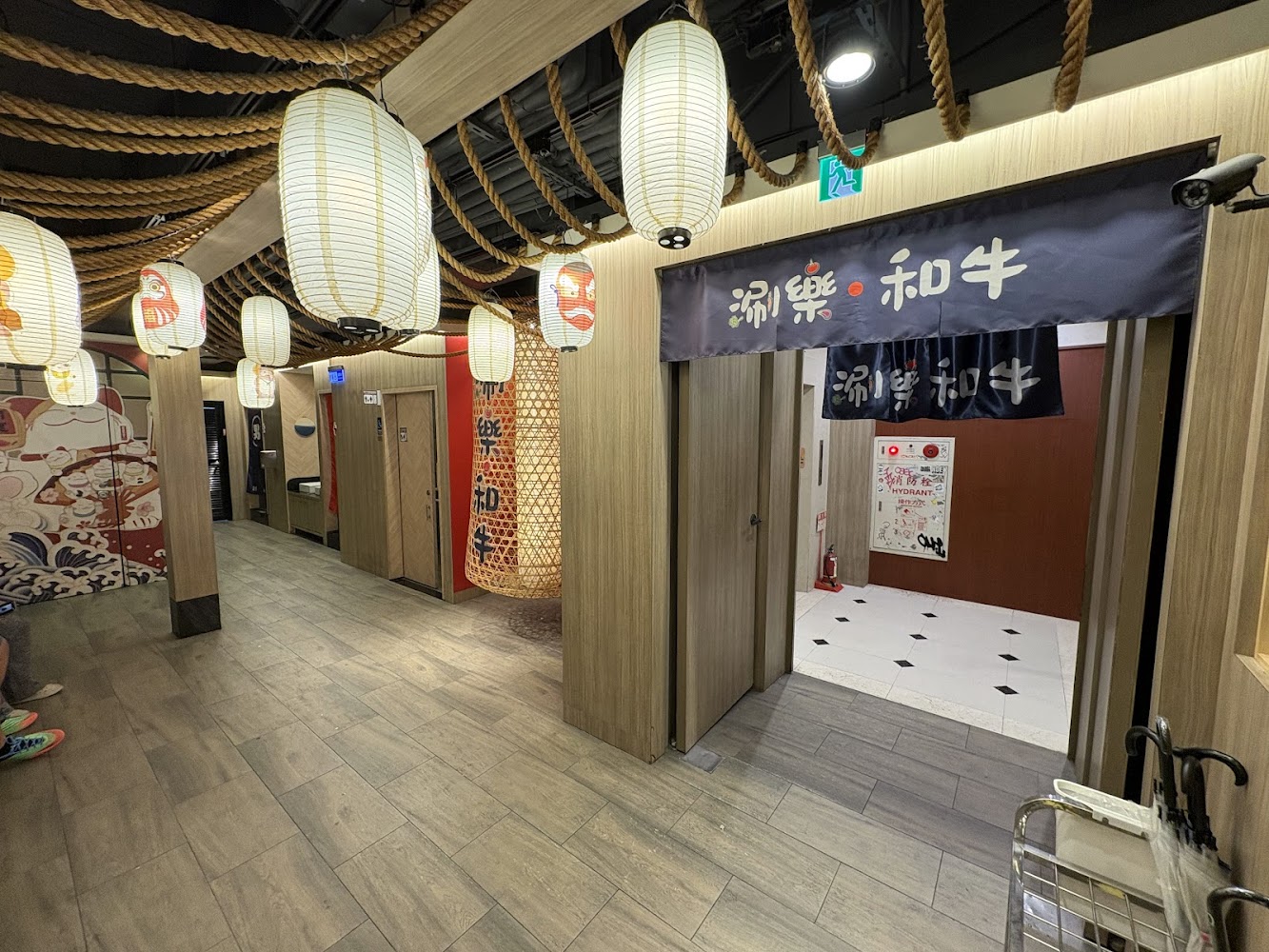 涮樂和牛鍋物 西門旗艦店入口充滿日式氛圍