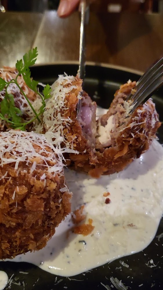 豆留森林炸物料理近拍，適合搭配咖啡分享