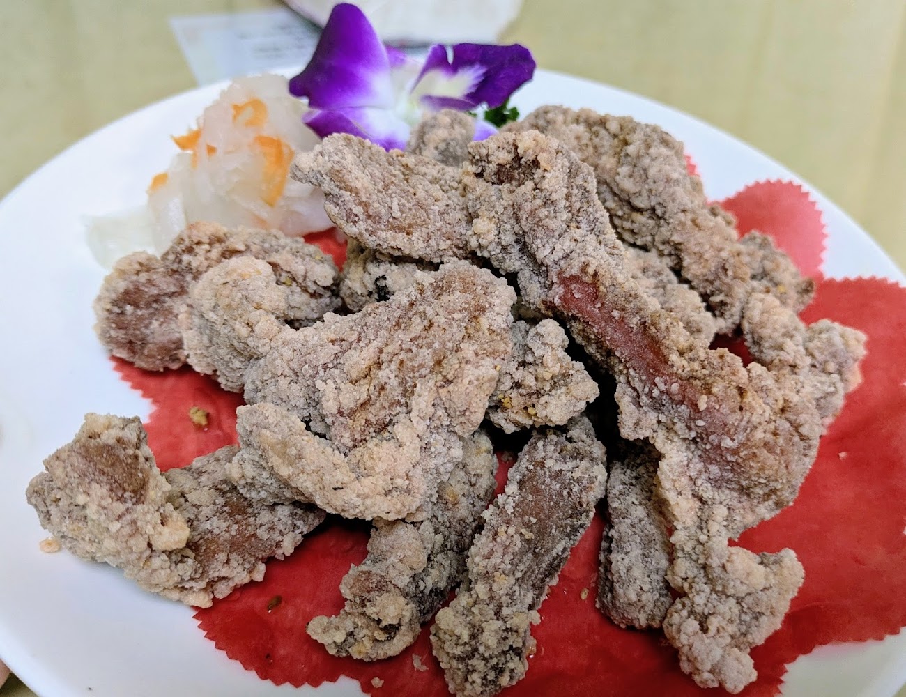 鹹酥鴨血料理