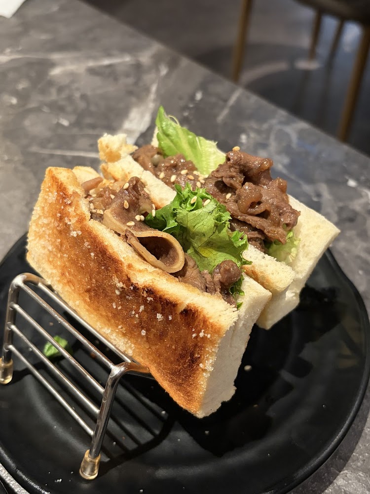 原燒竹北光明店牛肉三明治