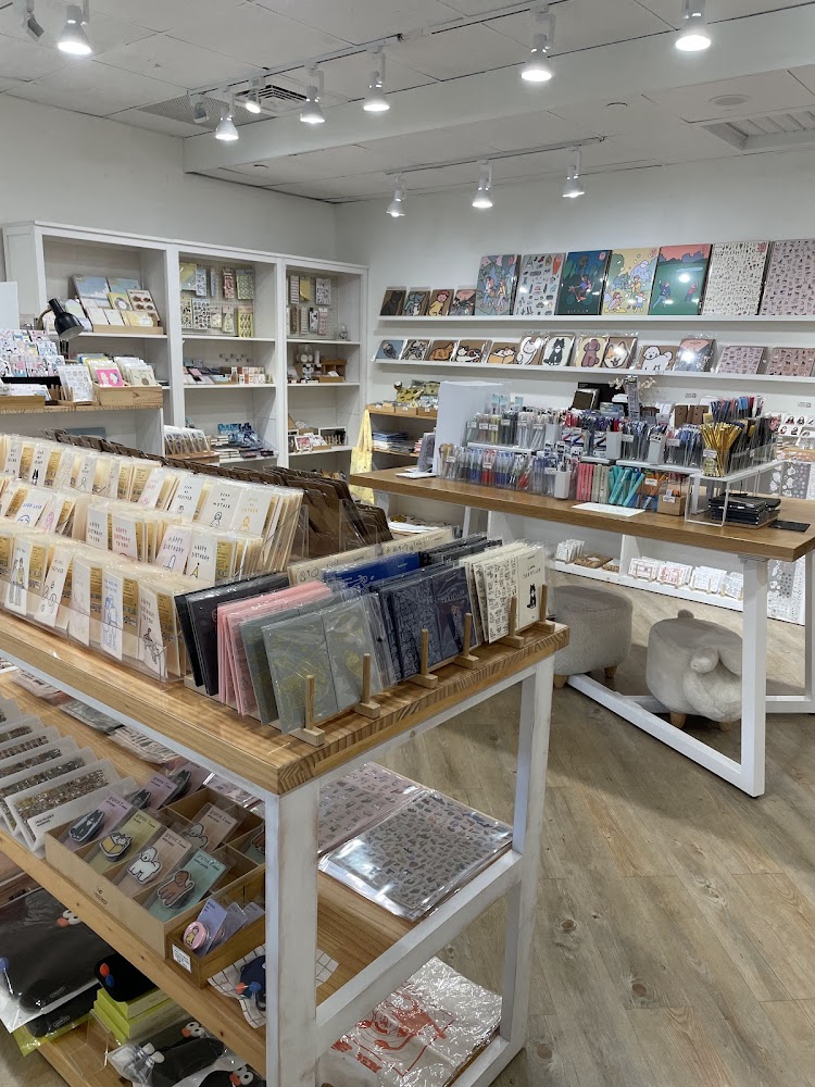 日日文創舖店內文具陳列