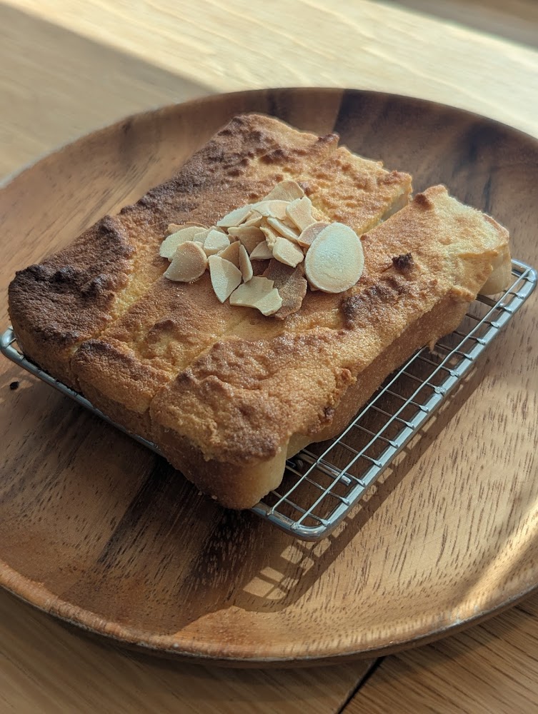 SO_UP輕食館烤吐司與杏仁片