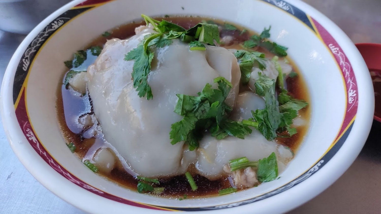 歸來肉圓老店的透明Q彈肉圓近照
