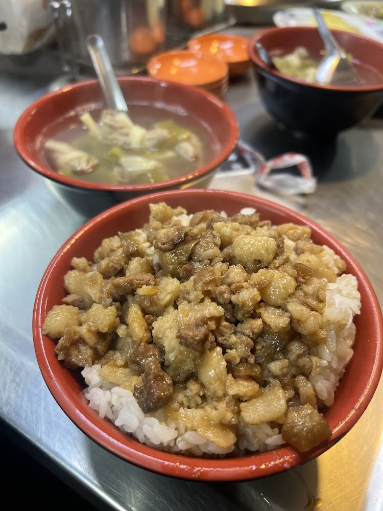 阿媽的滷肉飯餐點近拍