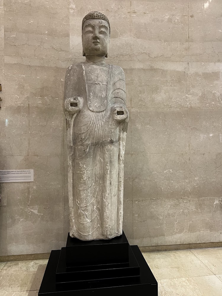 高雄市立美術館古代佛像雕塑