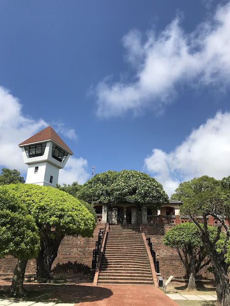安平古堡歷史建築與園區景色