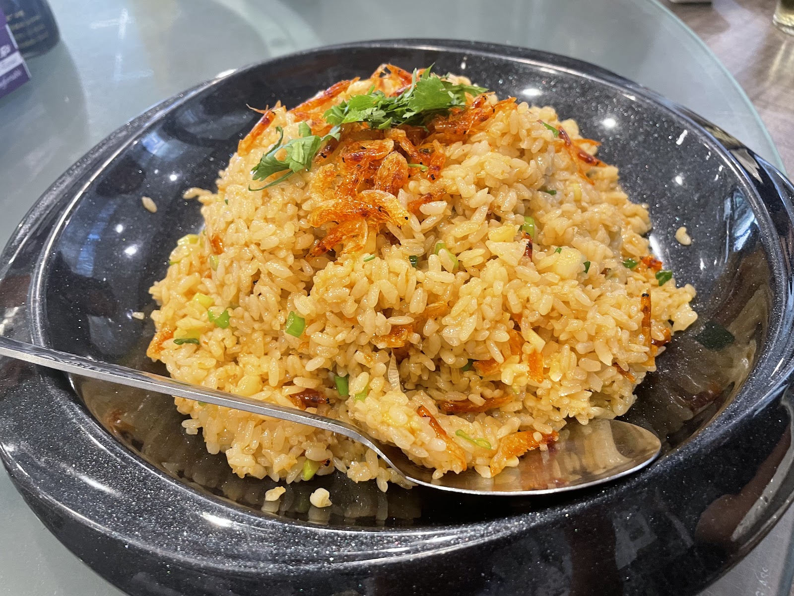珍饌活海產蝦炒飯黑碗粒粒分明香氣迷人高雄梓官