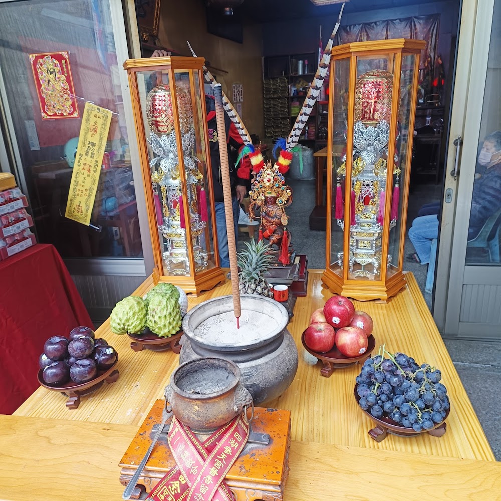 北港白沙屯媽祖會神龕供品