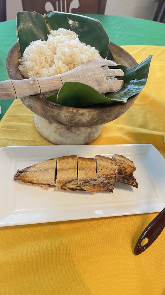 烤魚與糯米飯搭配