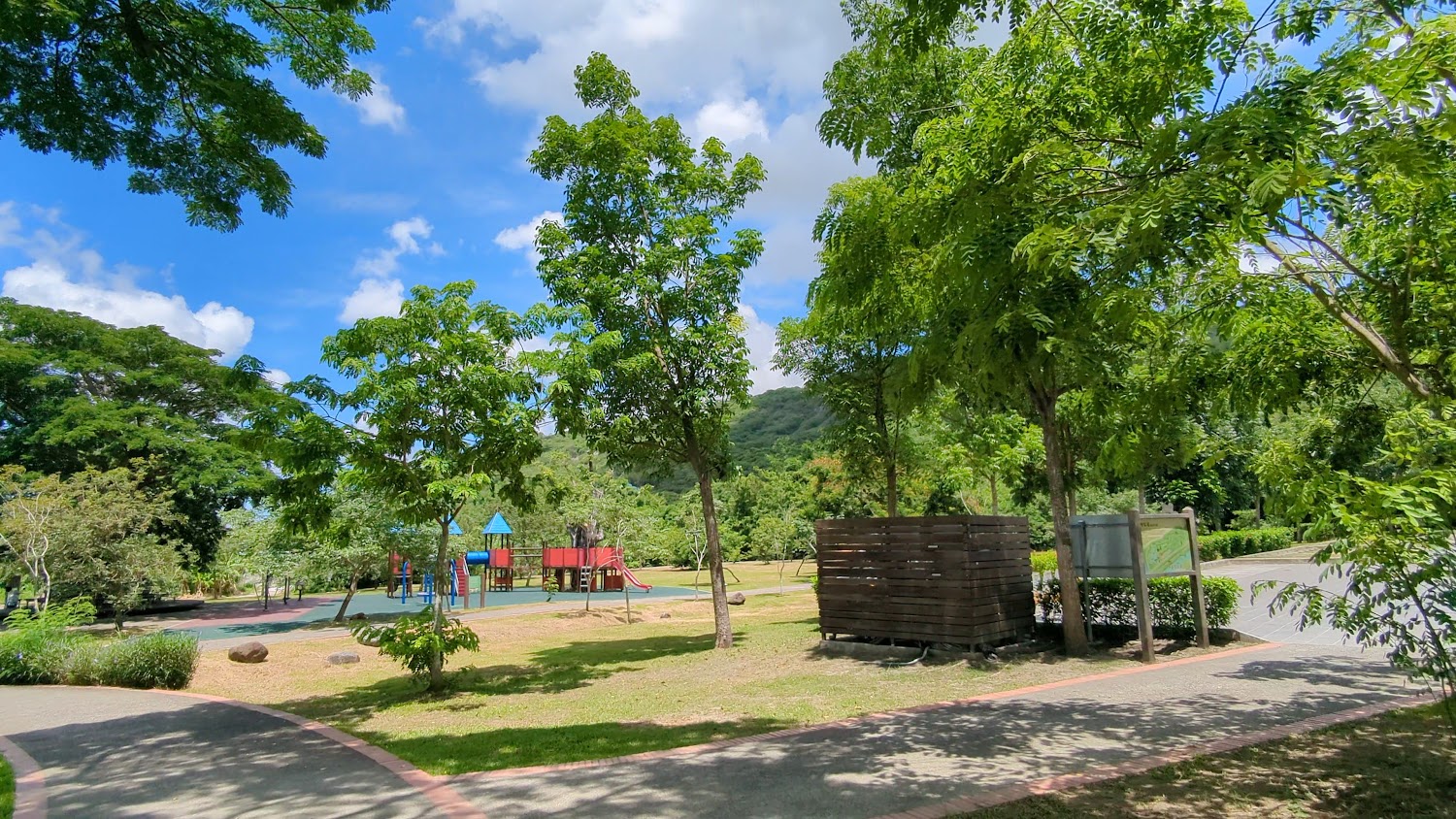 阿公店森林公園步道與綠地