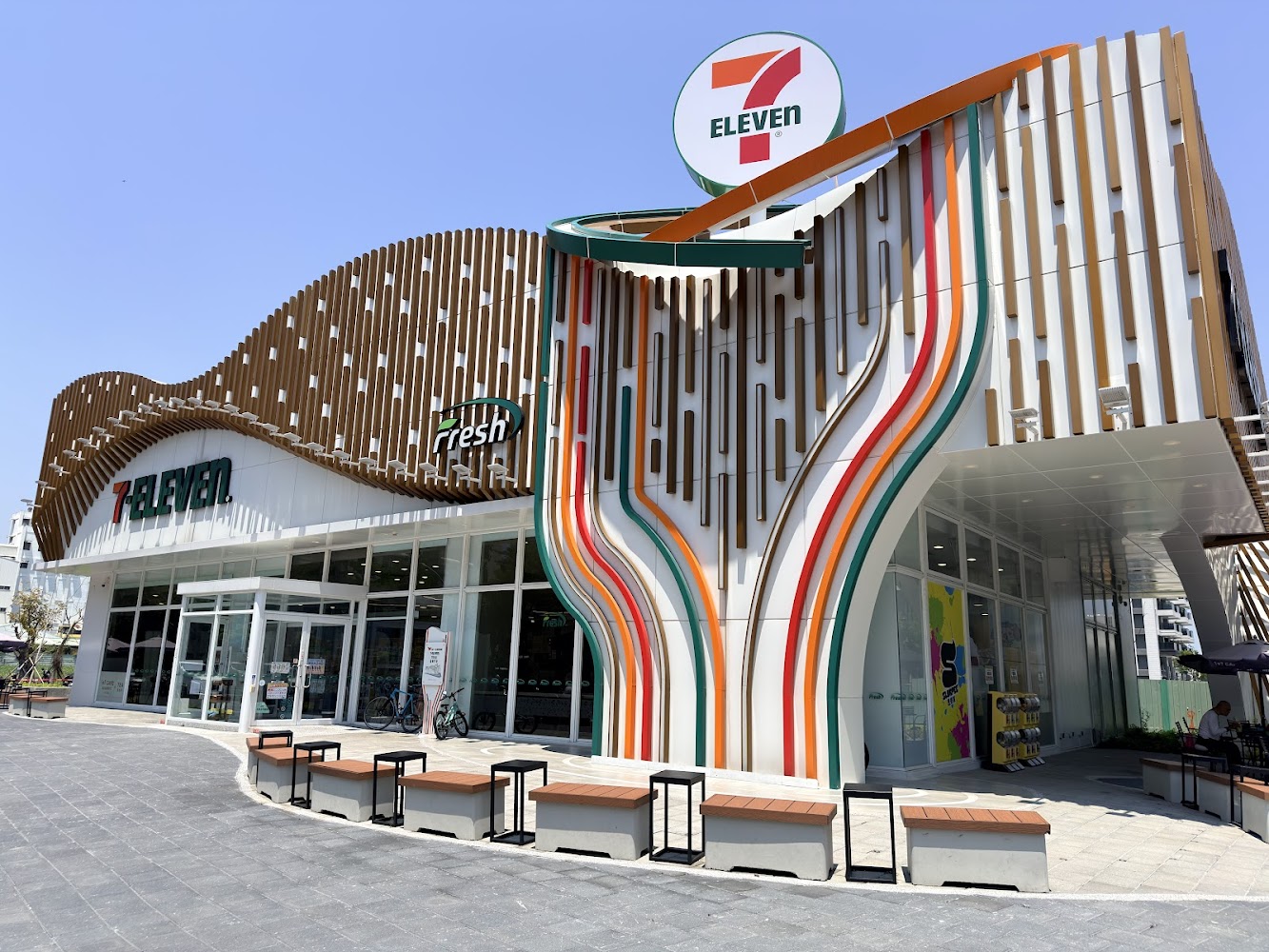 7-ELEVEN Fresh愿橋門市外觀
